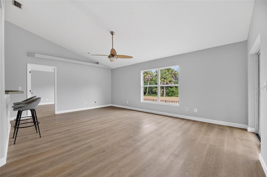 待售: $329,900 (3 贝兹, 2 浴室, 1498 平方英尺)