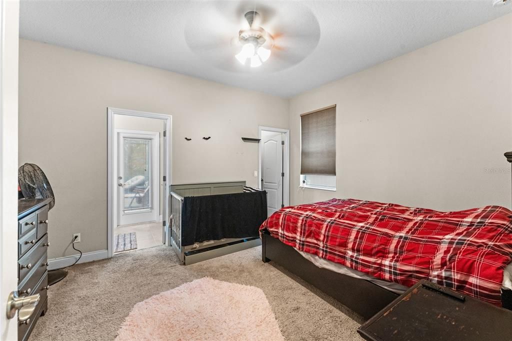 На продажу: $1,000,000 (4 спален, 4 ванн, 3957 Квадратных фут)