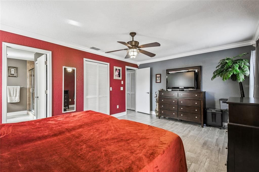 For Sale: $499,000 (3 beds, 2 baths, 2130 Square Feet)