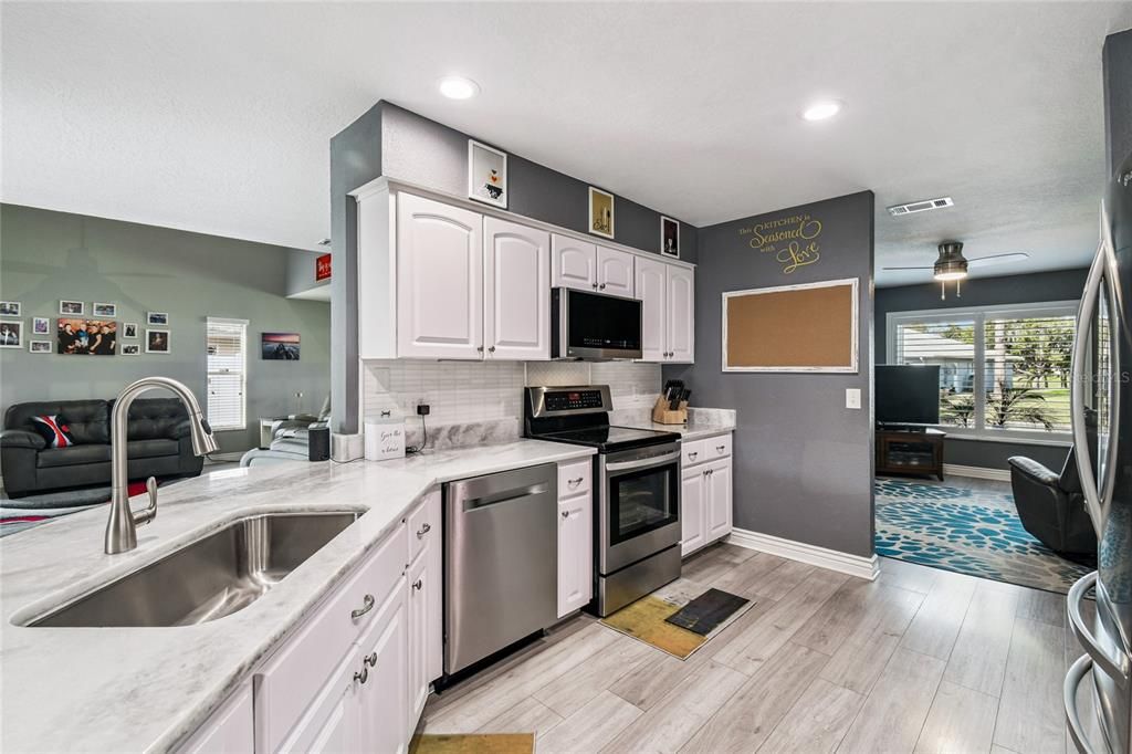 For Sale: $499,000 (3 beds, 2 baths, 2130 Square Feet)