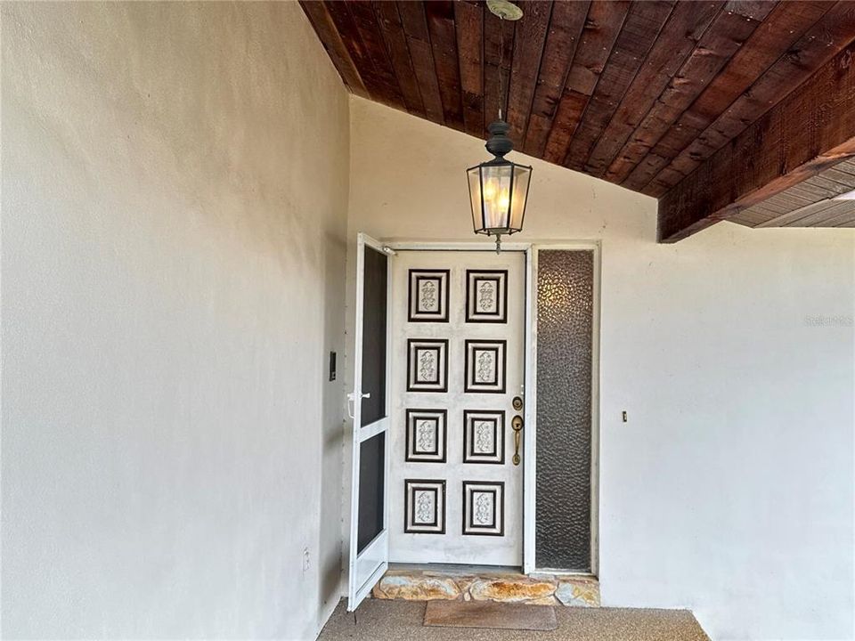 For Sale: $430,000 (3 beds, 2 baths, 1611 Square Feet)