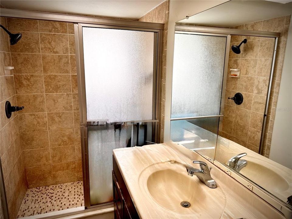 For Sale: $430,000 (3 beds, 2 baths, 1611 Square Feet)