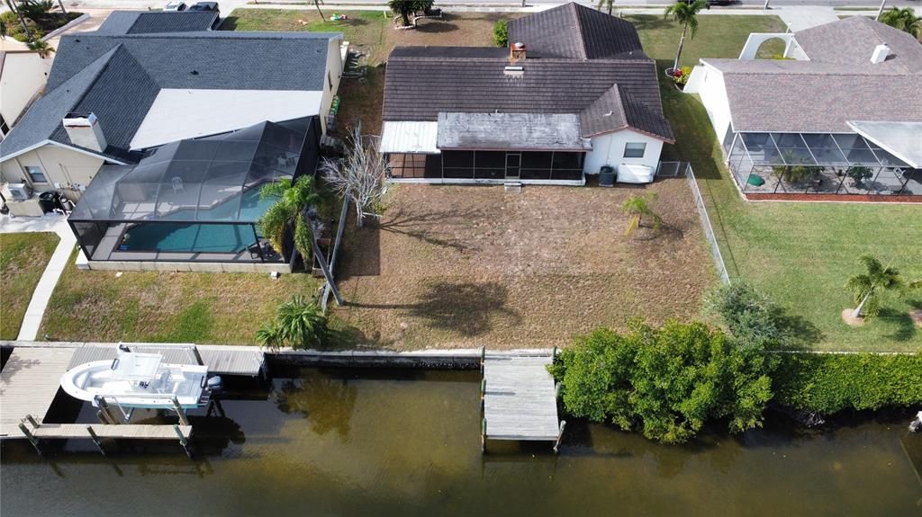 For Sale: $430,000 (3 beds, 2 baths, 1611 Square Feet)