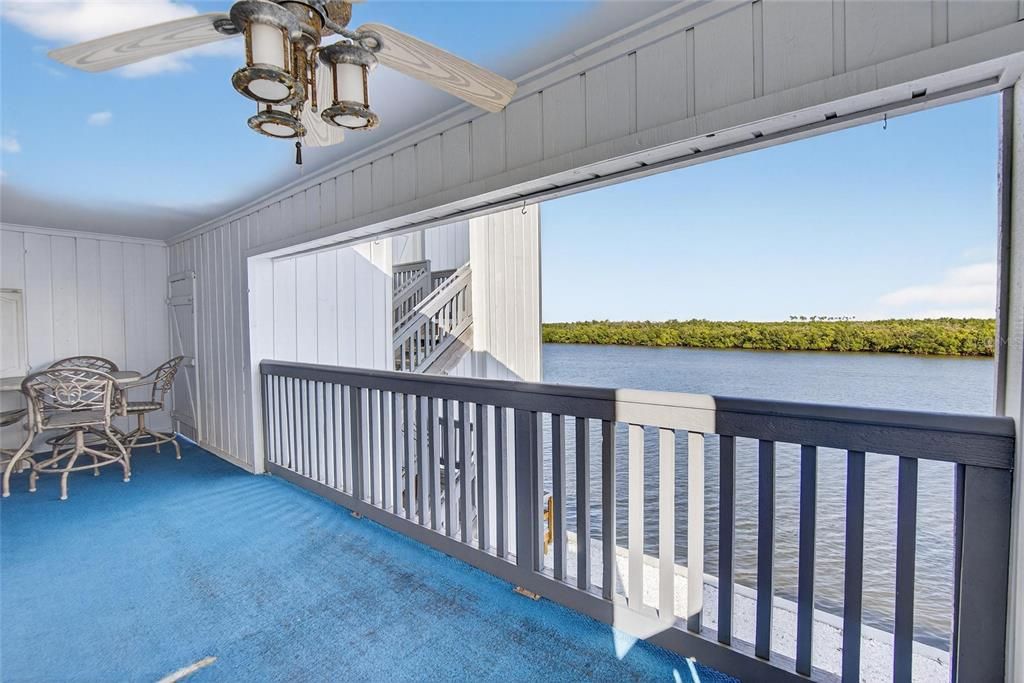 待售: $350,000 (2 贝兹, 2 浴室, 1095 平方英尺)