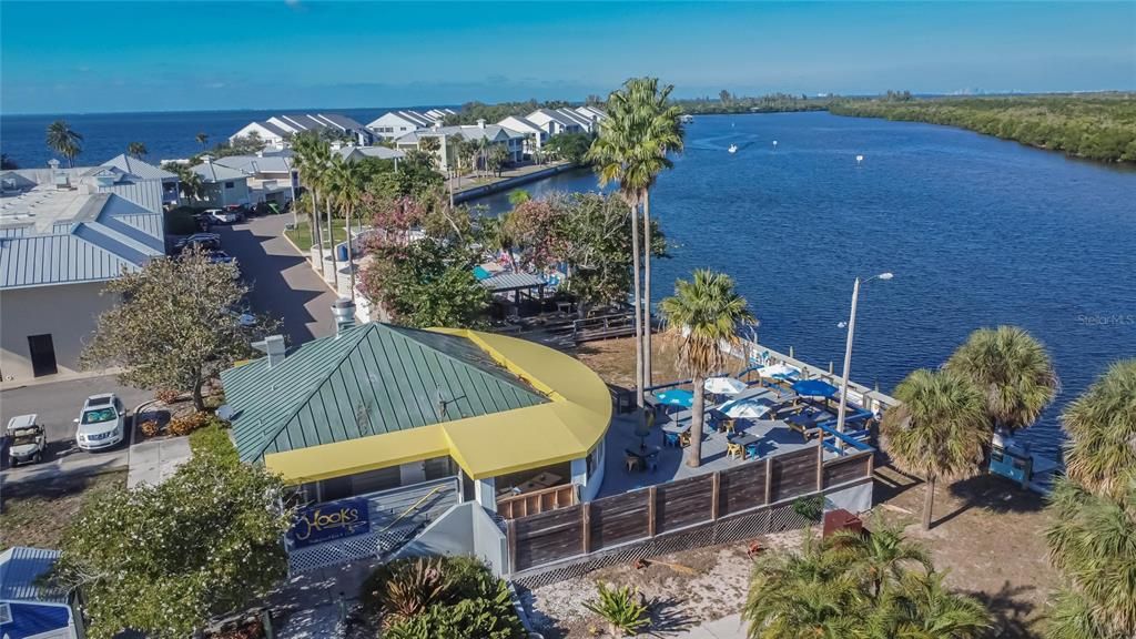 待售: $350,000 (2 贝兹, 2 浴室, 1095 平方英尺)