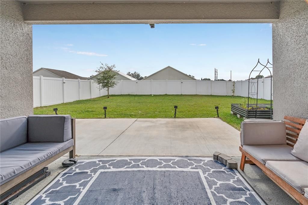 For Sale: $340,000 (3 beds, 2 baths, 1391 Square Feet)