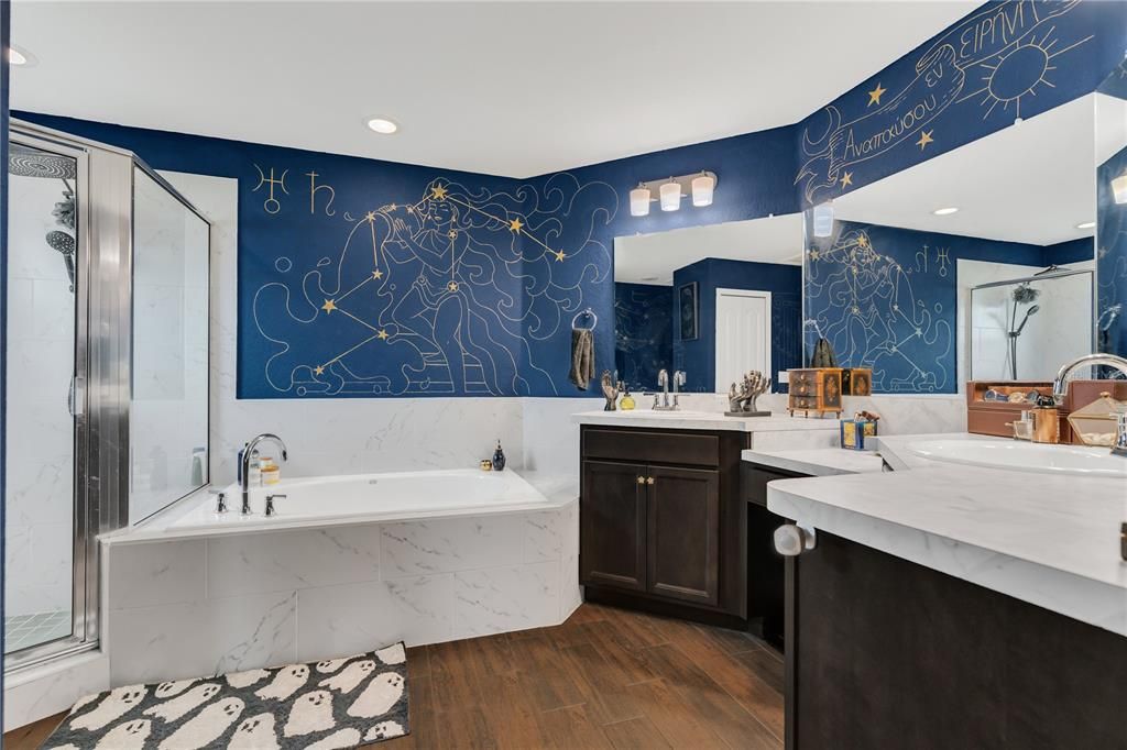 For Sale: $340,000 (3 beds, 2 baths, 1391 Square Feet)