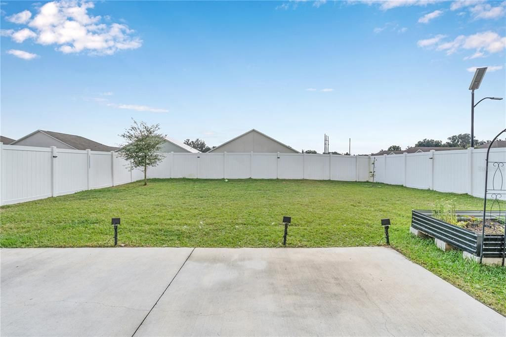 For Sale: $340,000 (3 beds, 2 baths, 1391 Square Feet)