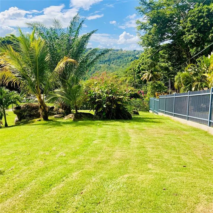 На продажу: $650,000 (4 спален, 2 ванн, 2700 Квадратных фут)