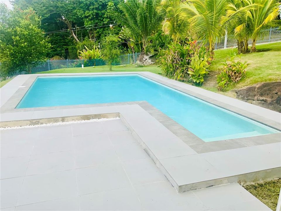 На продажу: $650,000 (4 спален, 2 ванн, 2700 Квадратных фут)