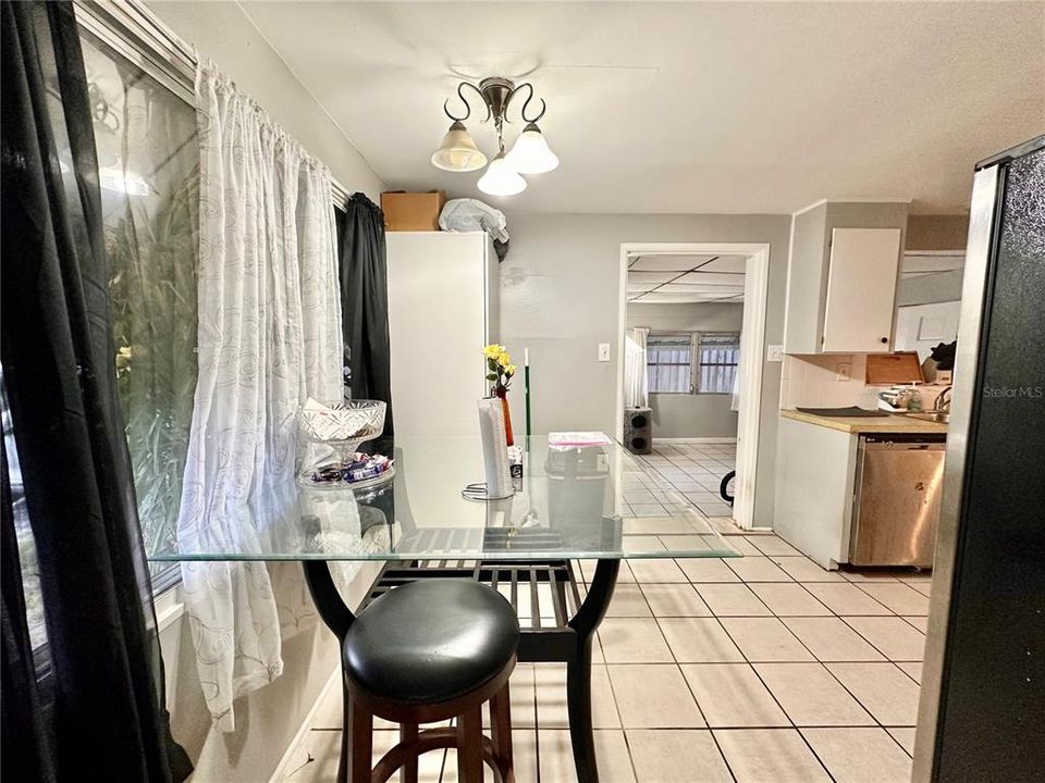 En Venta: $235,000 (2 camas, 1 baños, 792 Pies cuadrados)