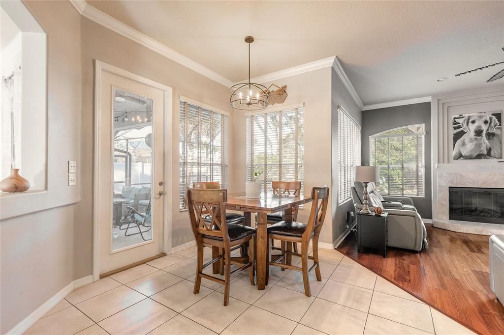 待售: $569,900 (5 贝兹, 3 浴室, 2867 平方英尺)