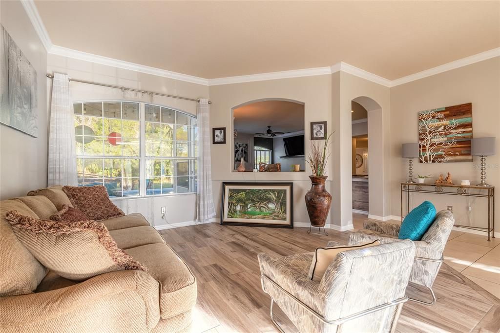 待售: $569,900 (5 贝兹, 3 浴室, 2867 平方英尺)