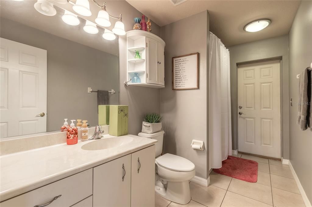 待售: $569,900 (5 贝兹, 3 浴室, 2867 平方英尺)