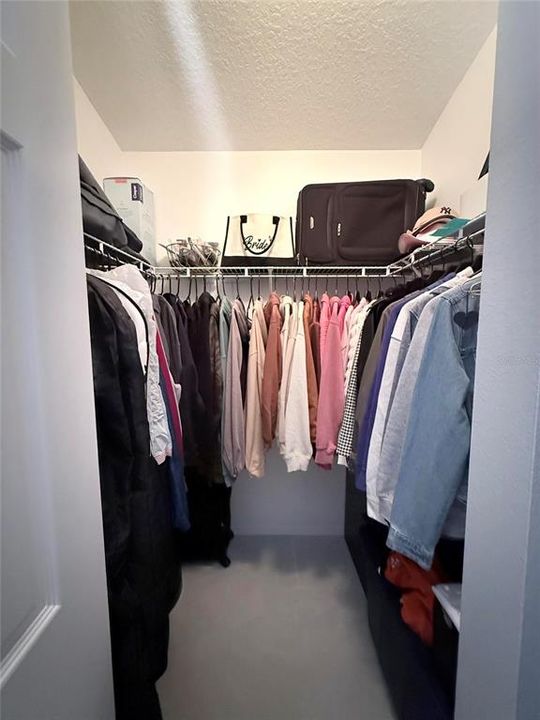 For Sale: $429,900 (3 beds, 2 baths, 1735 Square Feet)