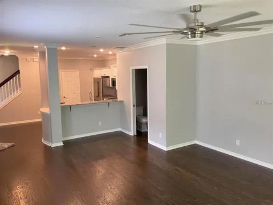 For Sale: $429,900 (3 beds, 2 baths, 1735 Square Feet)