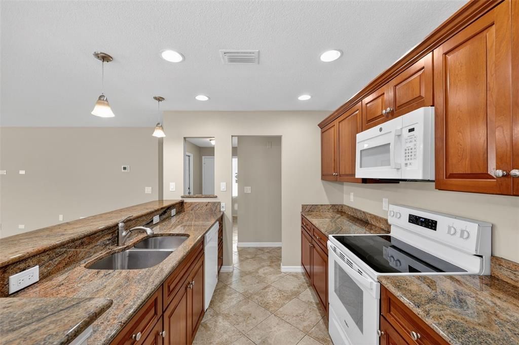 For Sale: $369,900 (3 beds, 2 baths, 1401 Square Feet)