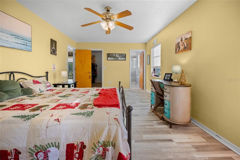 En Venta: $248,000 (2 camas, 2 baños, 1424 Pies cuadrados)