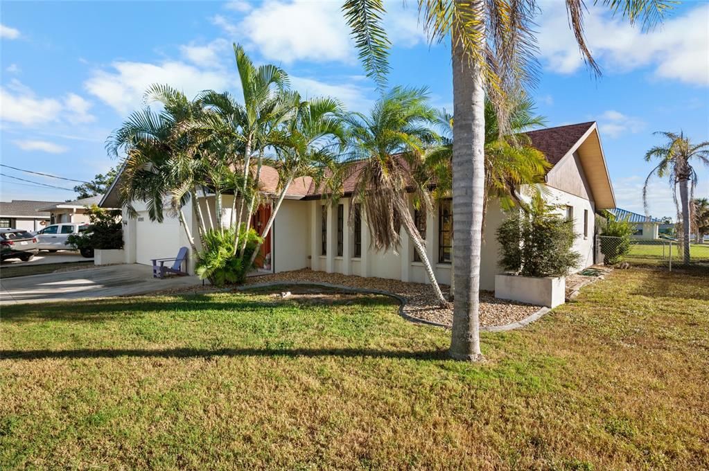 En Venta: $248,000 (2 camas, 2 baños, 1424 Pies cuadrados)