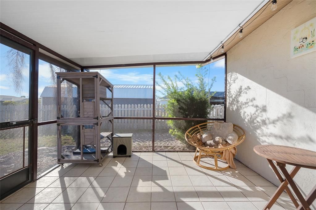 En Venta: $248,000 (2 camas, 2 baños, 1424 Pies cuadrados)