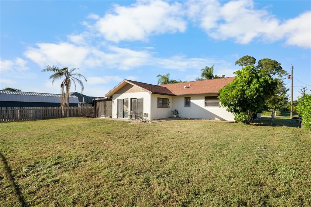 En Venta: $248,000 (2 camas, 2 baños, 1424 Pies cuadrados)