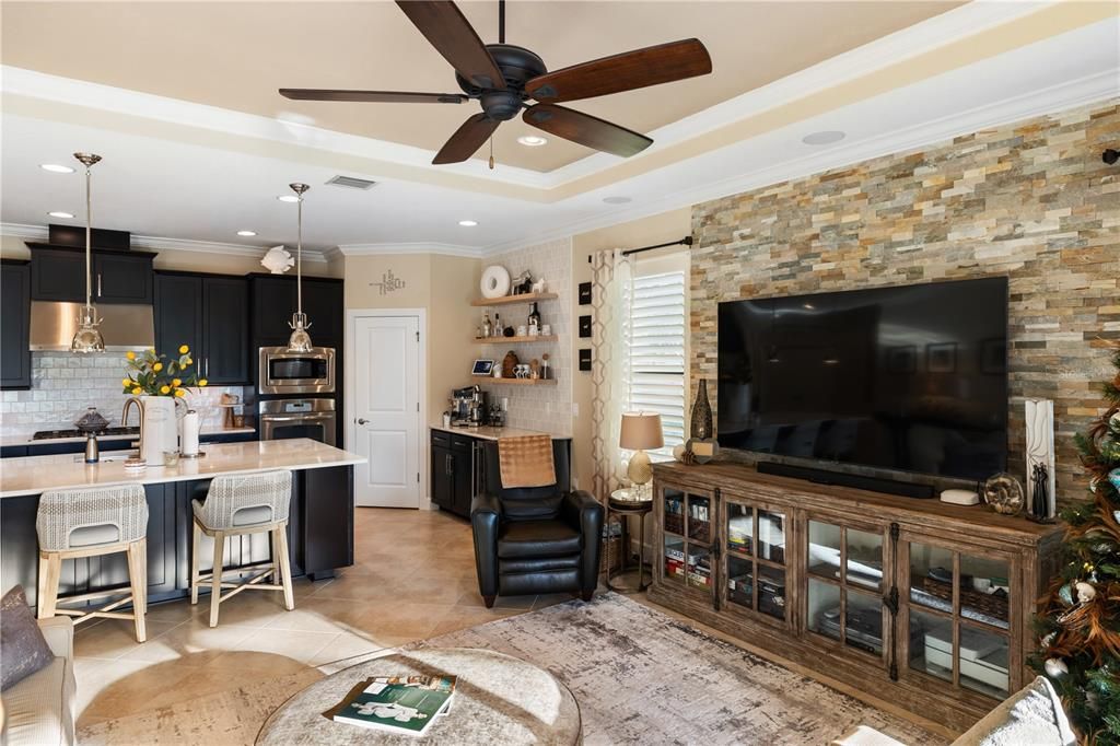 En Venta: $750,000 (2 camas, 2 baños, 1889 Pies cuadrados)