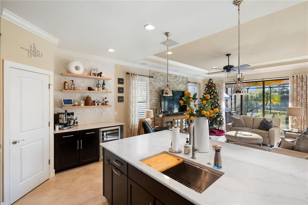 En Venta: $750,000 (2 camas, 2 baños, 1889 Pies cuadrados)