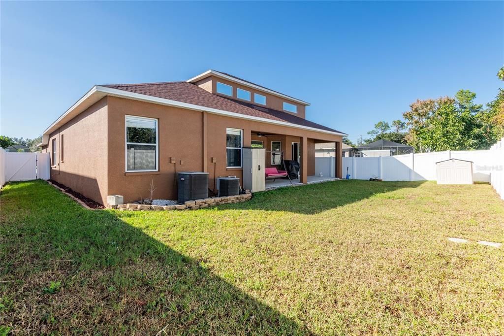 En Venta: $399,000 (5 camas, 4 baños, 2717 Pies cuadrados)