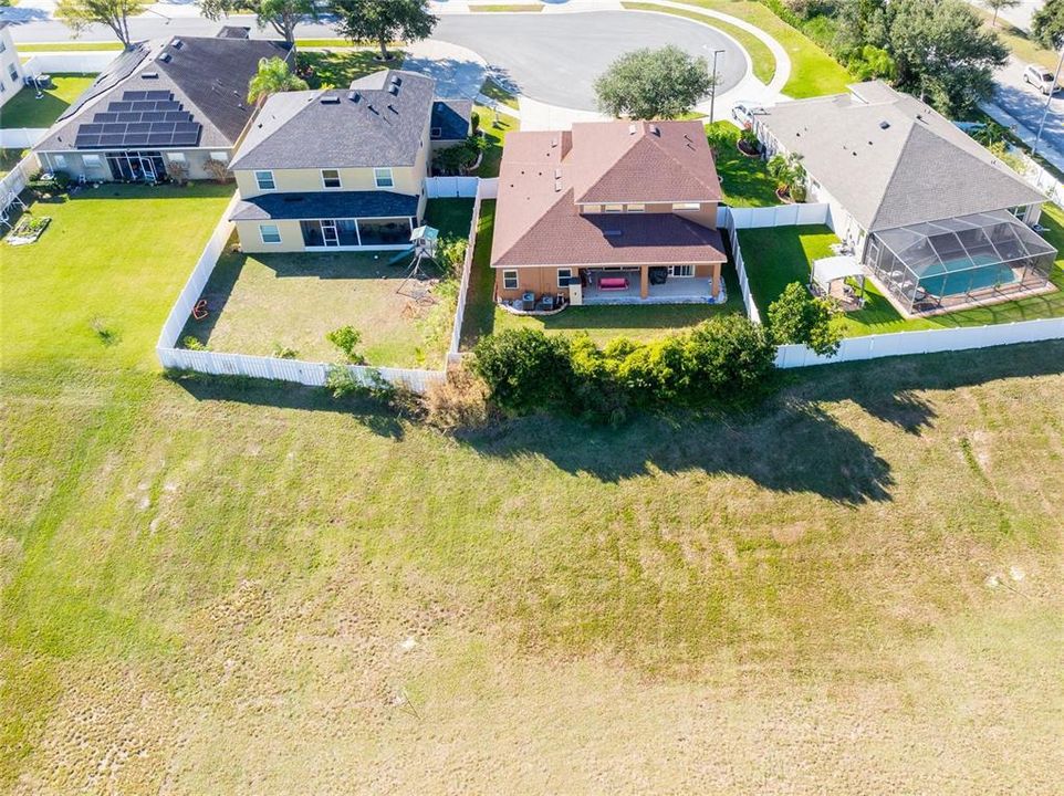 En Venta: $399,000 (5 camas, 4 baños, 2717 Pies cuadrados)