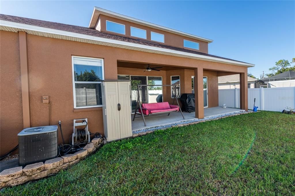 En Venta: $399,000 (5 camas, 4 baños, 2717 Pies cuadrados)