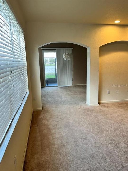 En Renta: $2,300 (3 camas, 2 baños, 2086 Pies cuadrados)