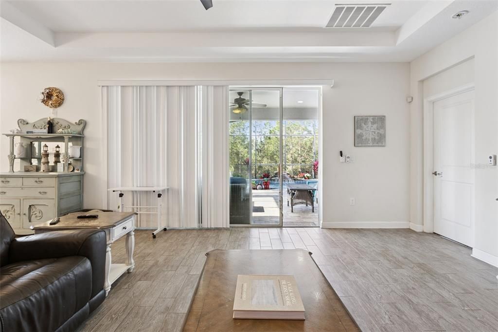 На продажу: $660,000 (4 спален, 3 ванн, 3250 Квадратных фут)