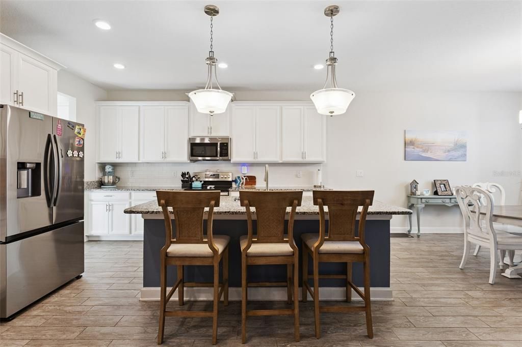 На продажу: $660,000 (4 спален, 3 ванн, 3250 Квадратных фут)