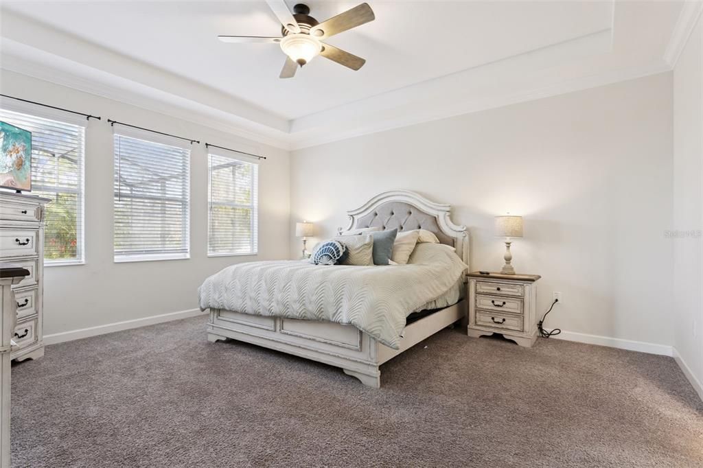 На продажу: $660,000 (4 спален, 3 ванн, 3250 Квадратных фут)