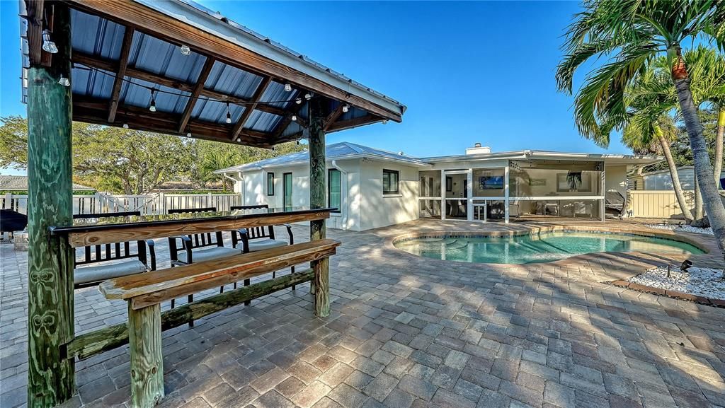 En Venta: $630,000 (3 camas, 2 baños, 1663 Pies cuadrados)