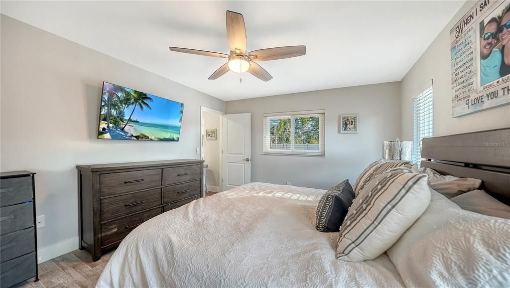 En Venta: $630,000 (3 camas, 2 baños, 1663 Pies cuadrados)