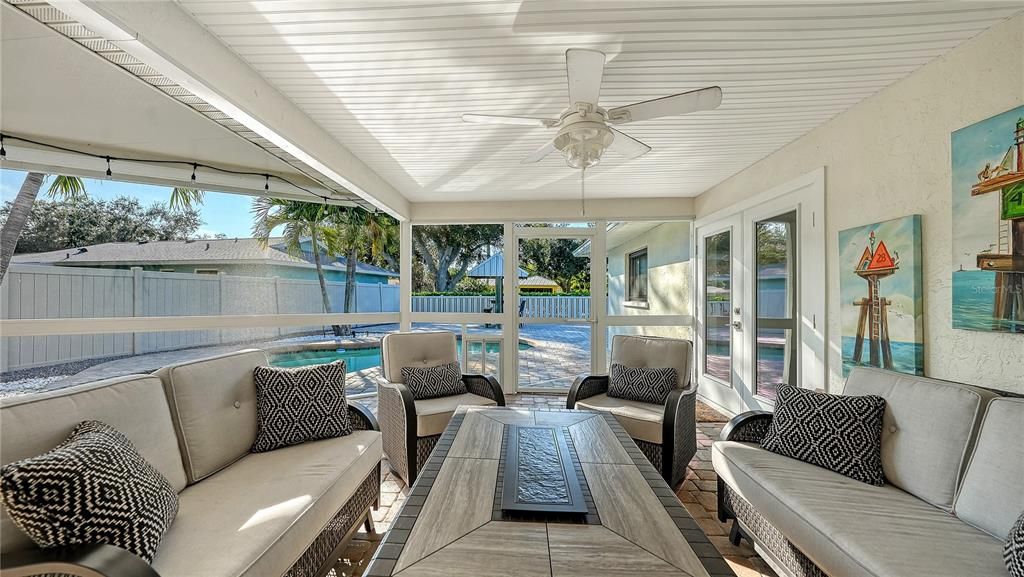 En Venta: $630,000 (3 camas, 2 baños, 1663 Pies cuadrados)