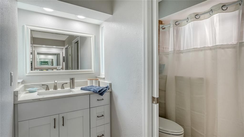 En Venta: $630,000 (3 camas, 2 baños, 1663 Pies cuadrados)