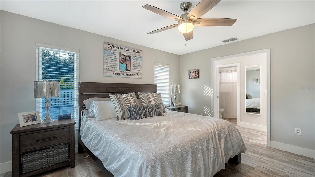 En Venta: $630,000 (3 camas, 2 baños, 1663 Pies cuadrados)