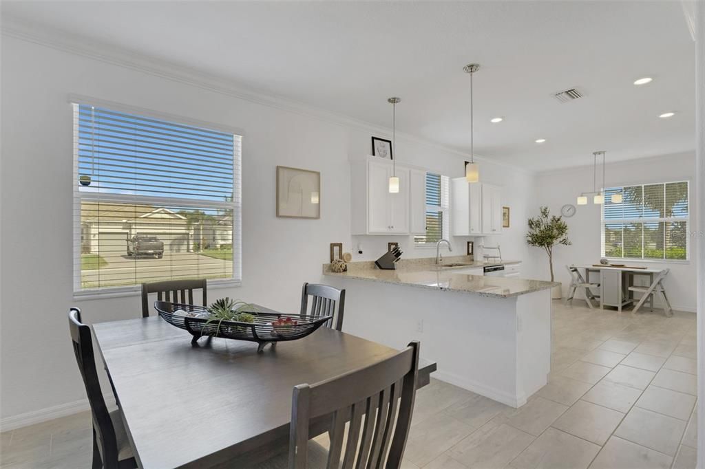 待售: $399,900 (3 贝兹, 2 浴室, 1670 平方英尺)