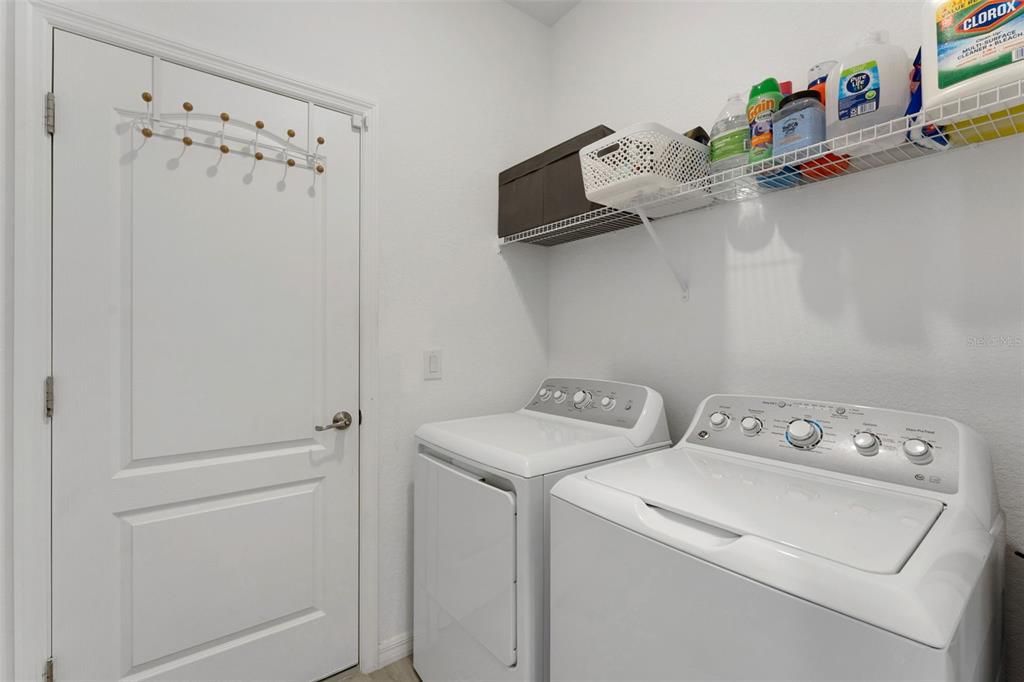 待售: $399,900 (3 贝兹, 2 浴室, 1670 平方英尺)