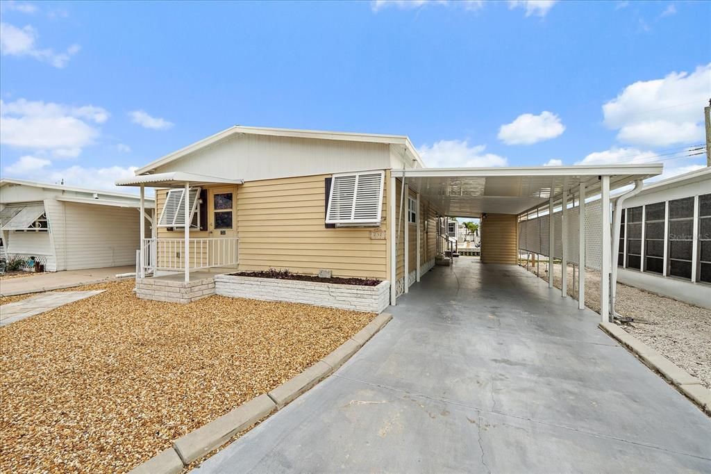 En Venta: $215,000 (2 camas, 2 baños, 552 Pies cuadrados)