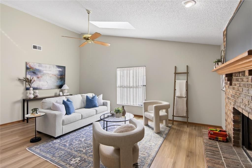 For Sale: $488,900 (3 beds, 2 baths, 1820 Square Feet)