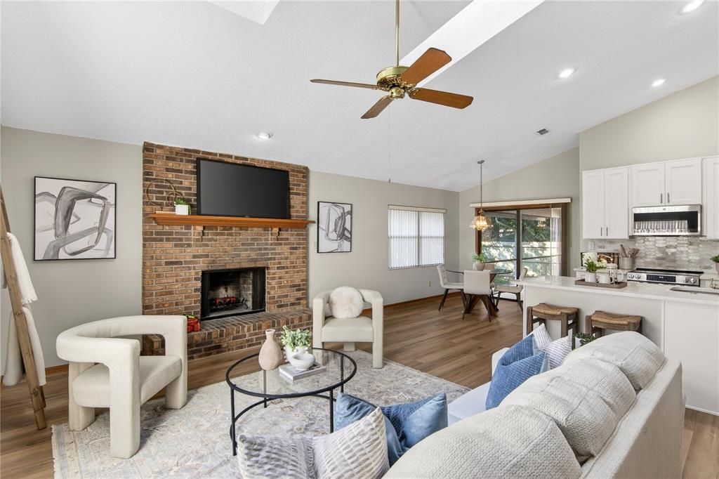 For Sale: $488,900 (3 beds, 2 baths, 1820 Square Feet)