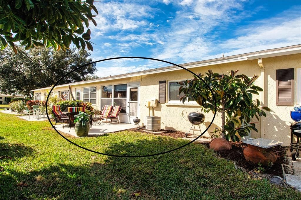 For Sale: $129,900 (1 beds, 1 baths, 820 Square Feet)