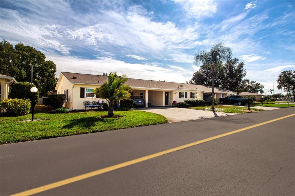 For Sale: $129,900 (1 beds, 1 baths, 820 Square Feet)