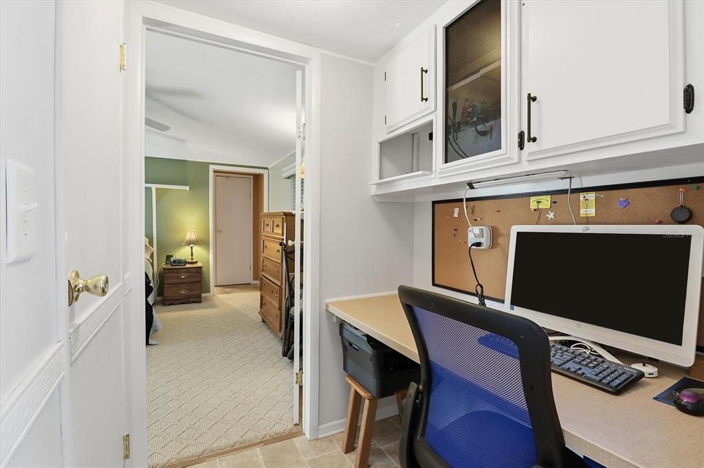 待售: $159,000 (2 贝兹, 2 浴室, 924 平方英尺)