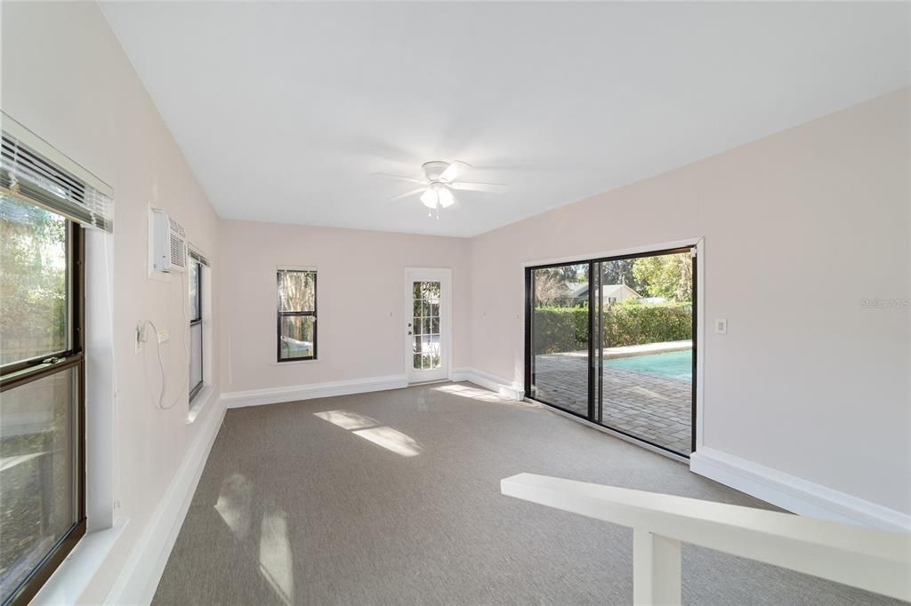 На продажу: $622,400 (4 спален, 2 ванн, 3562 Квадратных фут)