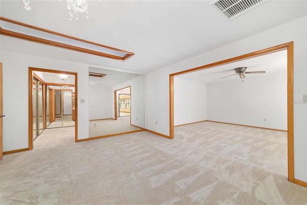 На продажу: $622,400 (4 спален, 2 ванн, 3562 Квадратных фут)