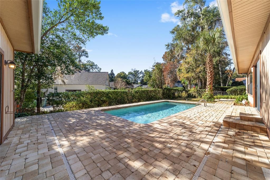 На продажу: $622,400 (4 спален, 2 ванн, 3562 Квадратных фут)